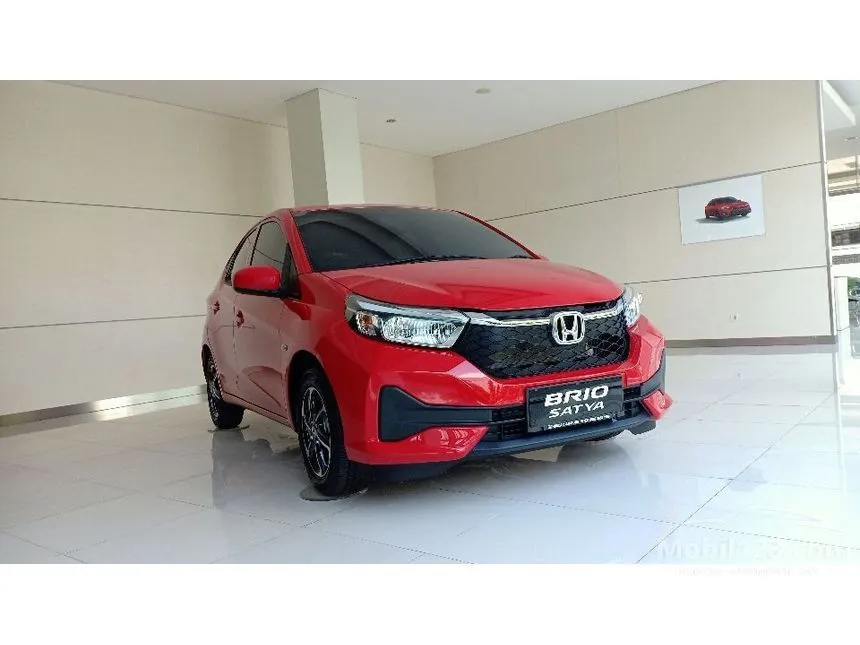 Jual Mobil Honda Brio 2023 E Satya 1.2 di Jawa Barat Automatic Hatchback Merah Rp 155.900.000
