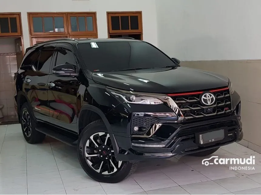 Jual Mobil Toyota Fortuner 2020 VRZ 2.4 di Jawa Timur Automatic SUV Hitam Rp 513.000.000