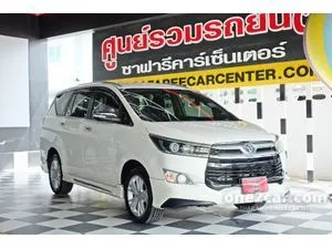 2017 Toyota INNOVA 2.8 Crysta V Wagon