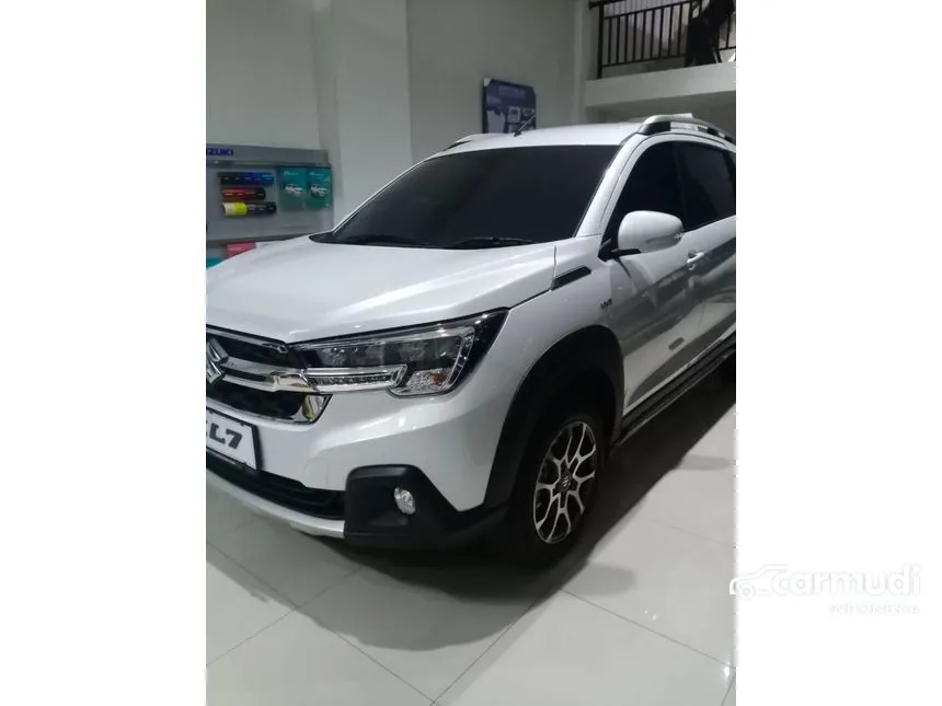 Jual Mobil Suzuki XL7 2024 ZETA 1.5 di Jawa Barat Automatic Wagon Putih Rp 220.000.000
