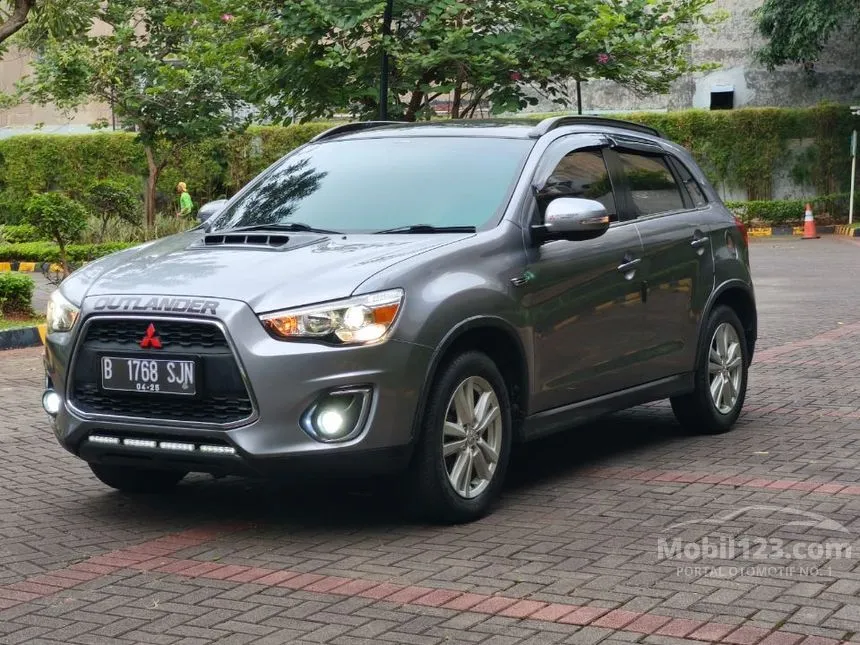 Jual Mobil Mitsubishi Outlander Sport 2015 PX 2.0 di Banten Automatic SUV Abu