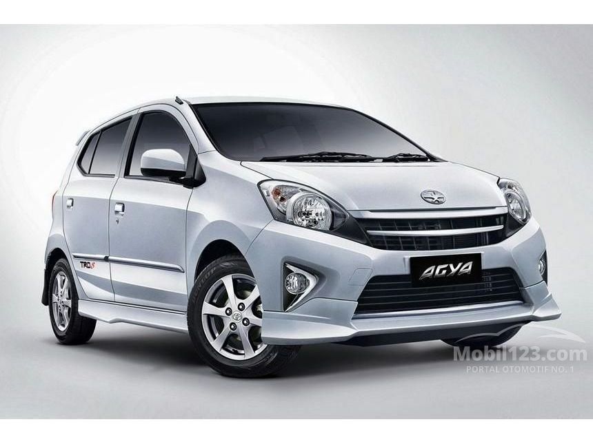 Jual Mobil  Toyota Agya  2021 TRD Sportivo 1 0 di Jawa  Timur  