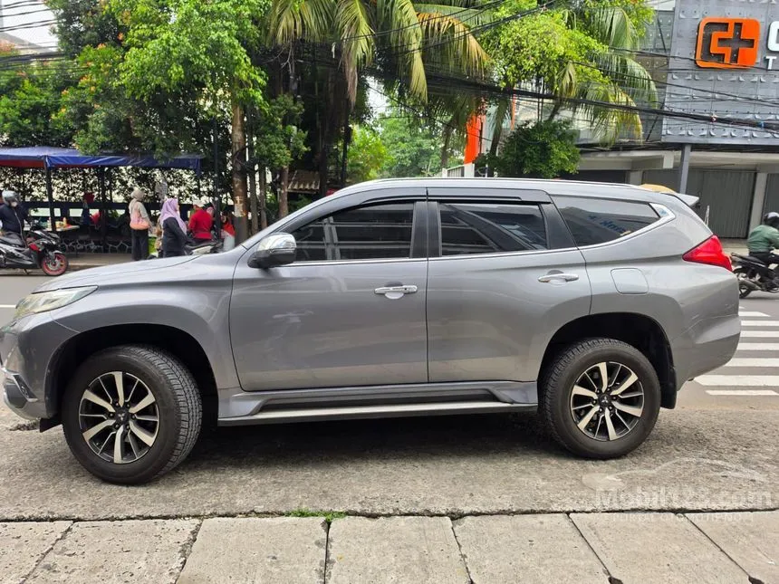 2017 Mitsubishi Pajero Sport Dakar 4X2 SUV