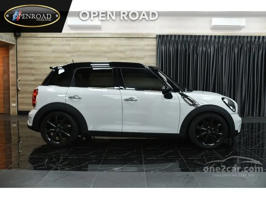 2012 Mini Countryman Cooper Hatchback