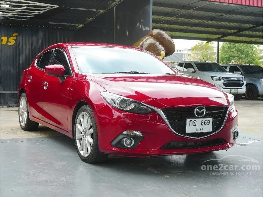 2015 Mazda 3 S Sports Hatchback