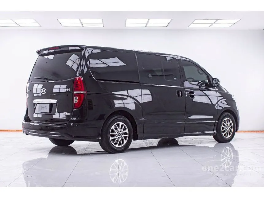 2019 Hyundai H-1 Deluxe Van