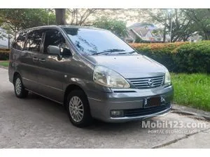 2011 Nissan Serena 2.0 Comfort Touring MPV