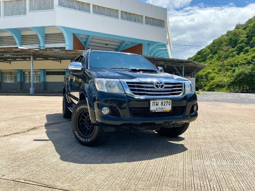 2012 Toyota HILUX VIGO Champ E Double Cab Prerunner (ABS) Pickup