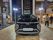 2025 Hyundai Stargazer 1.5 Essential MPV