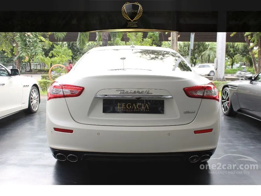 2016 Maserati GHIBLI Sedan
