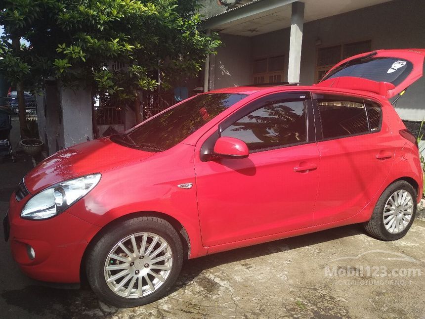 Jual Mobil Hyundai i20 2010 SG SG 1.4 di Jawa Barat Manual Hatchback