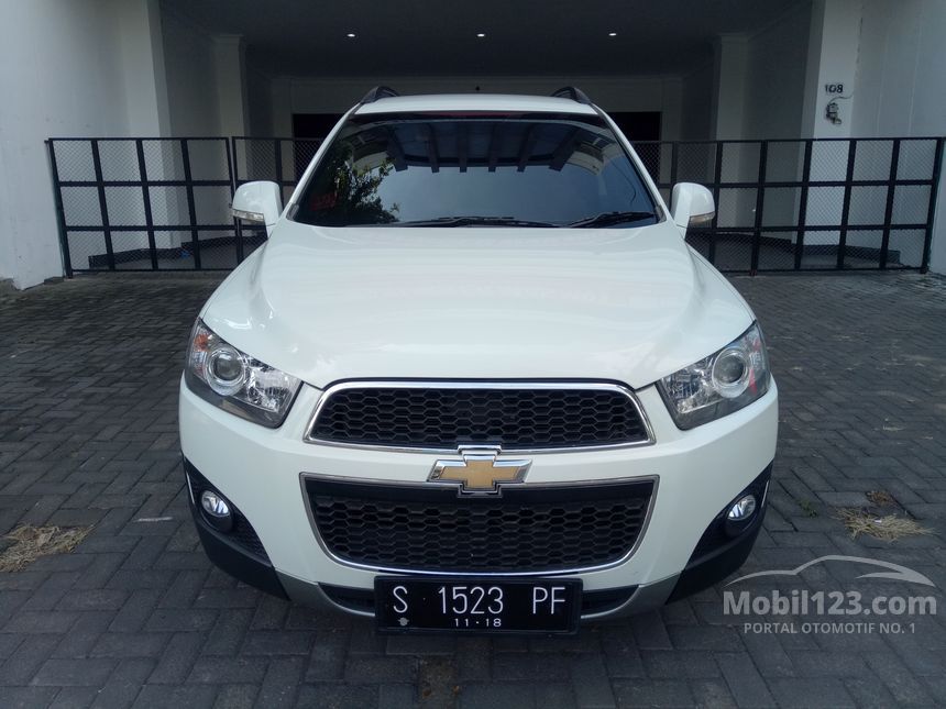 Jual Mobil  Chevrolet  Captiva  2013  C140 2 0 di Jawa Timur 