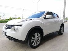 2014 Nissan Juke 1.6 (ปี 10-16) V SUV รุ่นท๊อป 40,000 กม.เข้าศูนย์ มี bookservice กล้องถอยหลัง