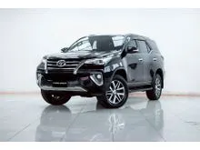 2017 Toyota FORTUNER 2.4 (ปี 15-25) V SUV