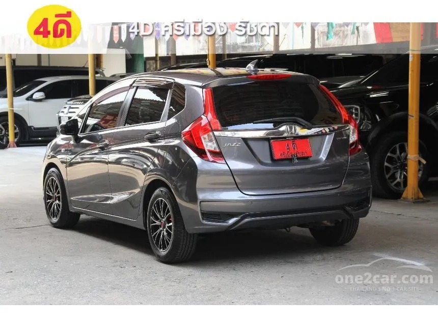 2019 Honda JAZZ V+ Hatchback