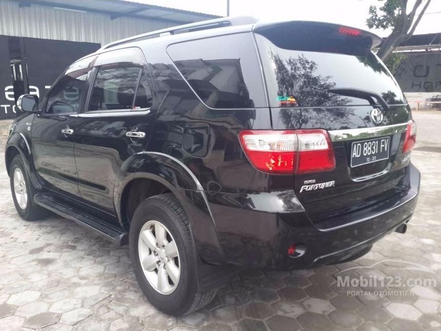 Jual Mobil  Toyota Fortuner  2010 G Luxury 2 7 di Jawa  