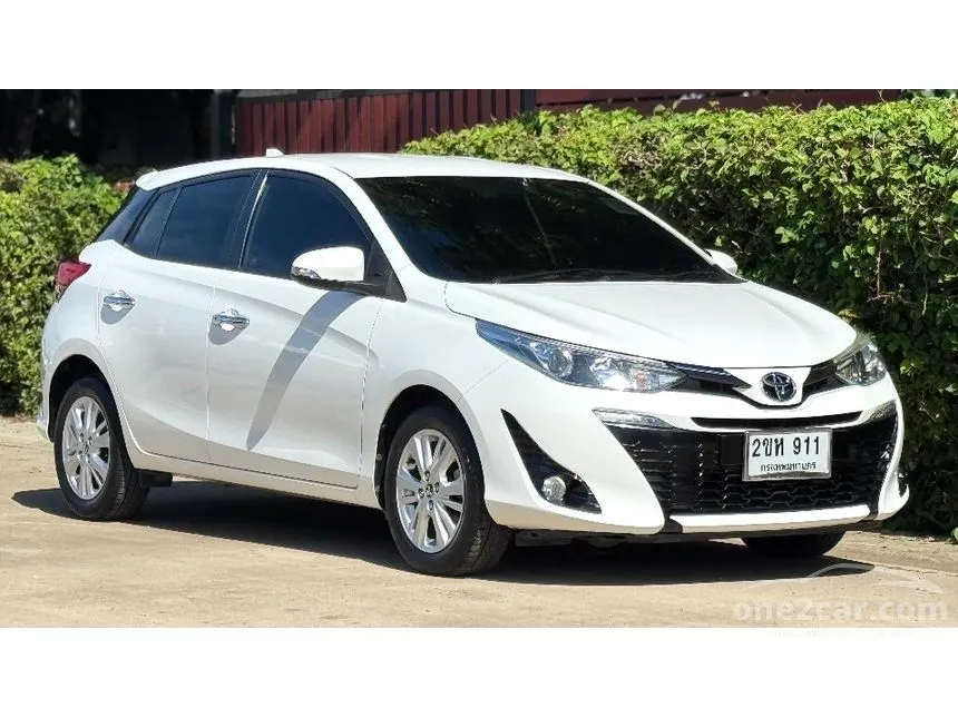 2018 Toyota YARIS G Hatchback