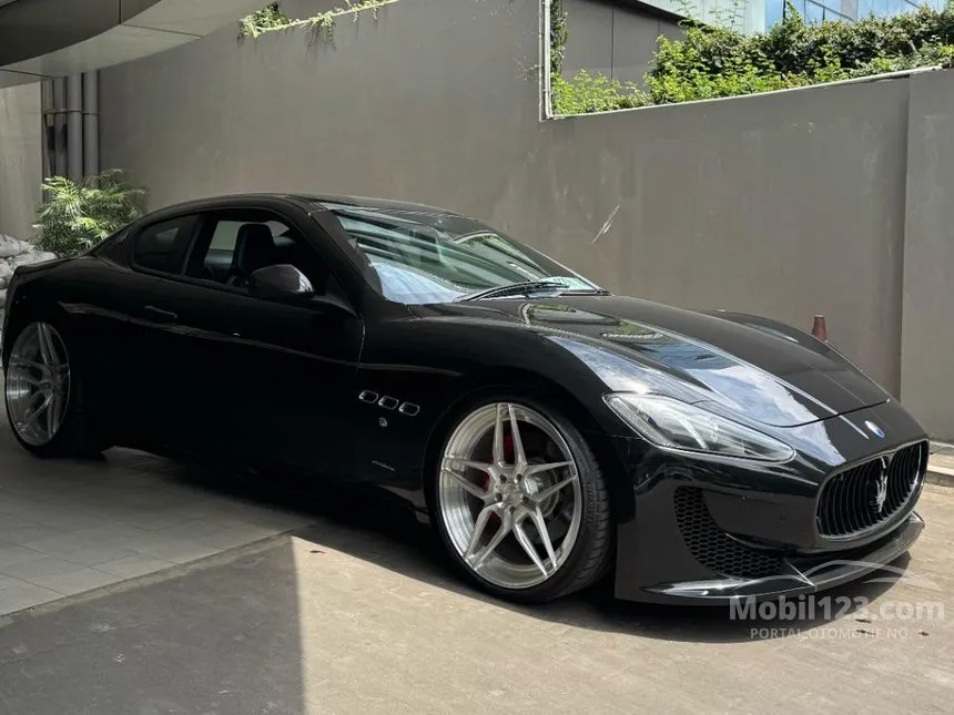 2009 Maserati GranTurismo S Coupe