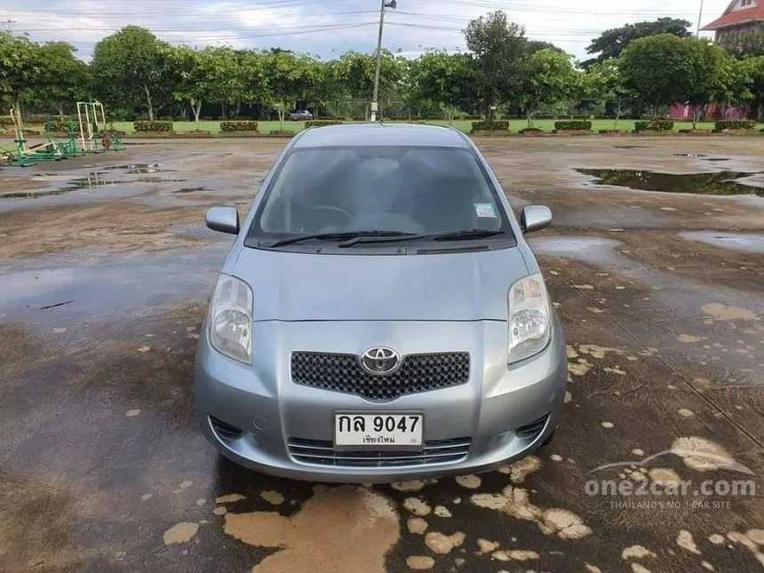 2006 Toyota Yaris E Hatchback