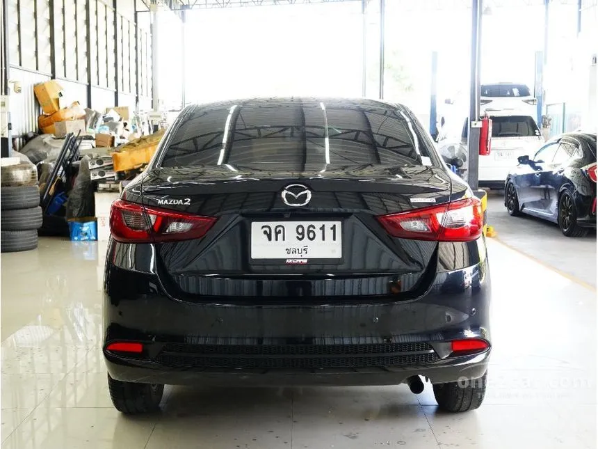 2021 Mazda 2 E Sedan