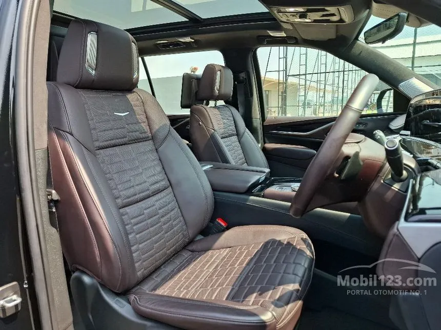 2026 Cadillac Escalade ESV Sport Platinum AWD SUV