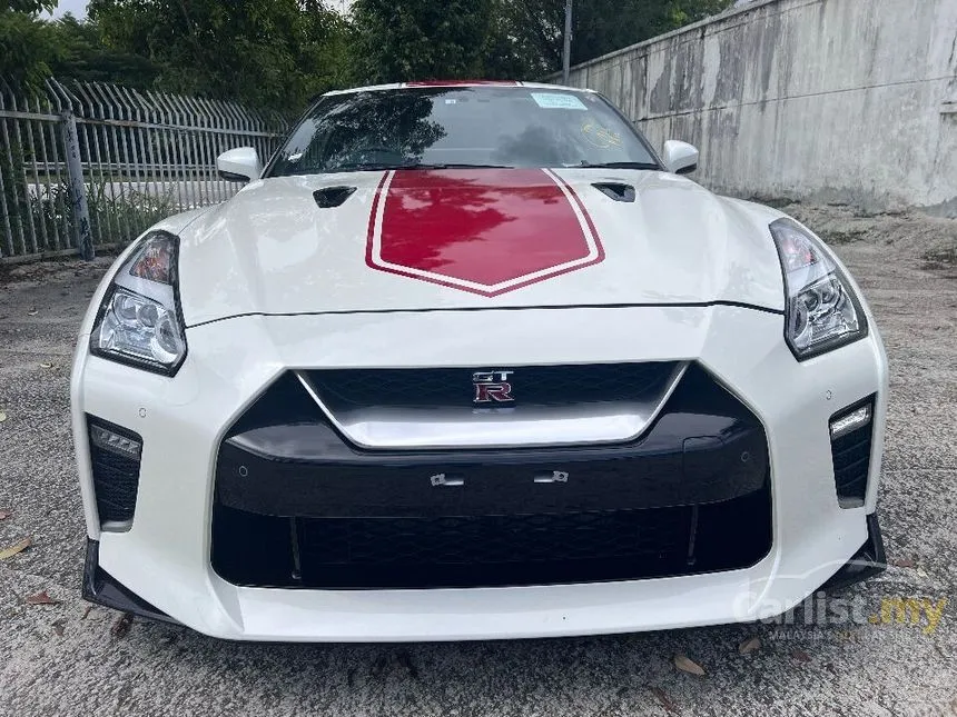 2020 Nissan GT-R Recaro Coupe