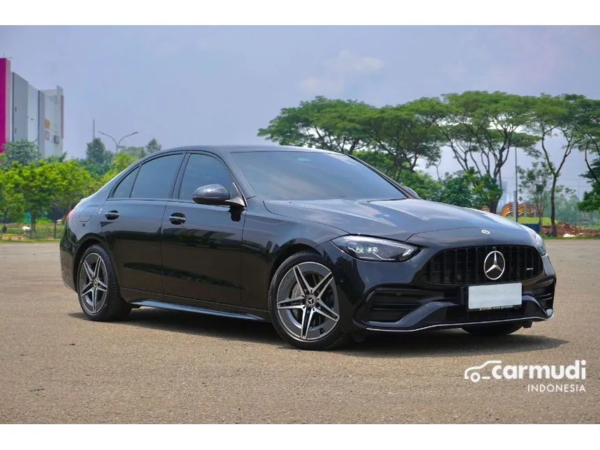 2022 Mercedes-Benz C300 AMG Line Sedan