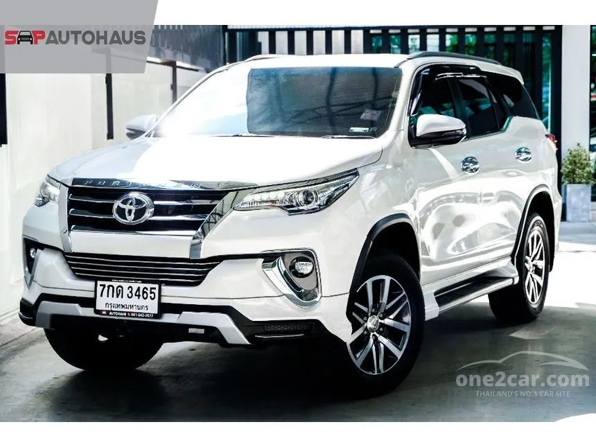 2018 Toyota FORTUNER V SUV