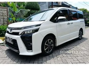 2017 Toyota Voxy 2.0 MPV