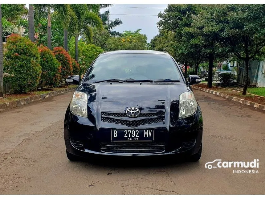 2008 Toyota Yaris E Hatchback
