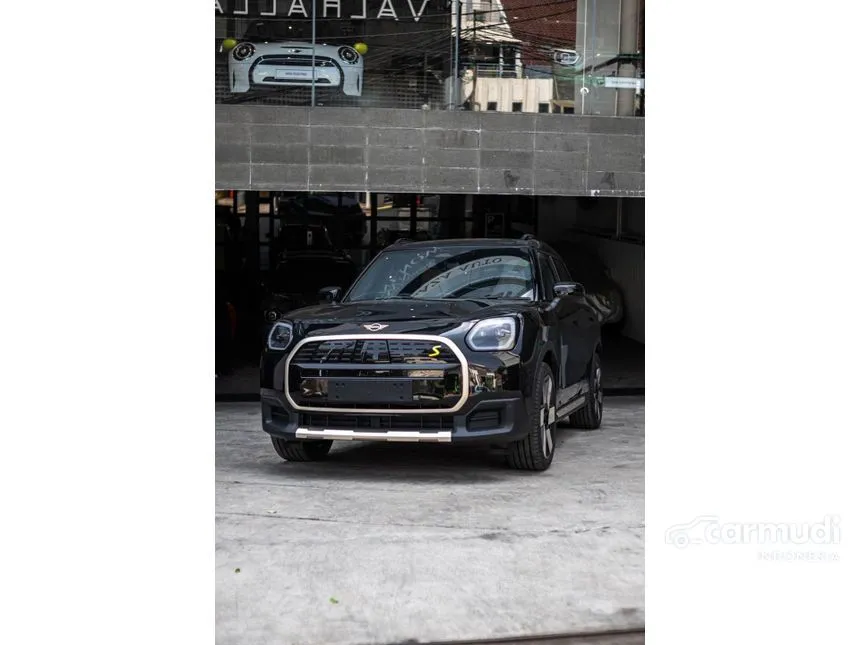 Jual Mobil MINI Countryman 2025 S ALL4 Favoured Trim 2.0 di DKI Jakarta Automatic SUV Hitam Rp 1.349.999.999