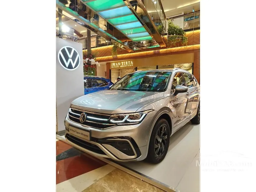 Jual Mobil Volkswagen Tiguan 2023 Allspace 1.4 di DKI Jakarta Automatic SUV Silver Rp 759.000.000