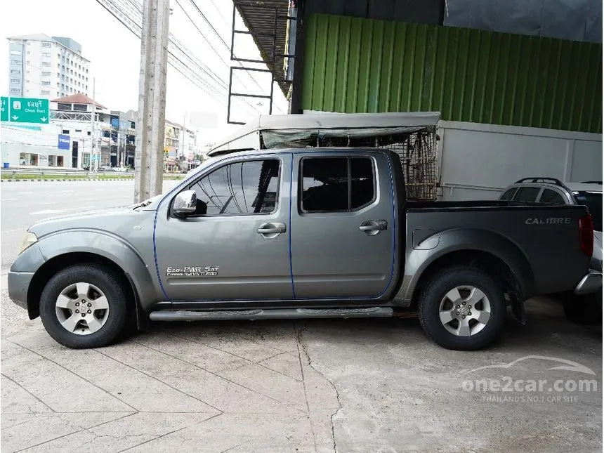 2010 Nissan Frontier Navara Calibre LE Double Cab Pickup