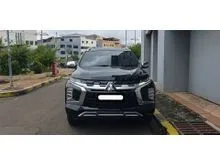 2025 Mitsubishi Pajero Sport 2.4 Dakar 4X2 SUV hitam sunroof km 12 ribuan