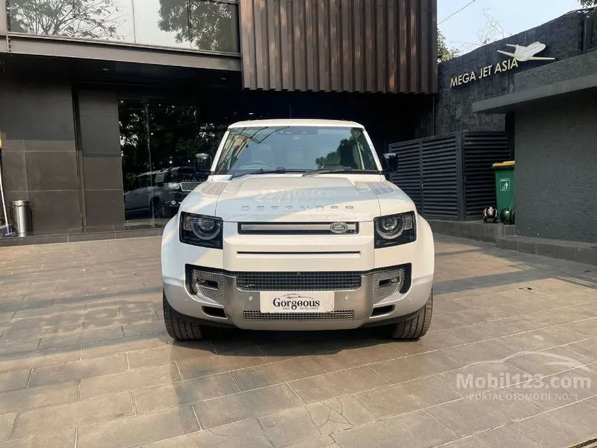 2024 Land Rover Defender 130 P400 First Edition SUV