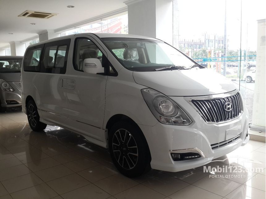 Jual Mobil  Hyundai  H 1 2019 XG 2 4 di DKI Jakarta 