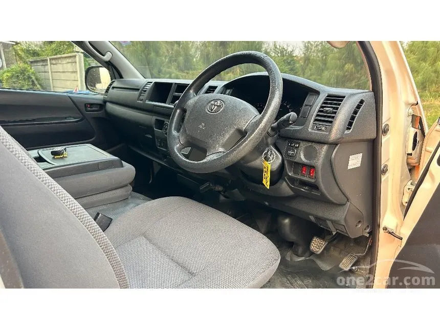 2018 Toyota HIACE D4D Van