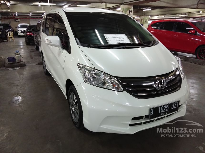 Jual Mobil Honda Freed 2013 E 1.5 di DKI Jakarta Automatic