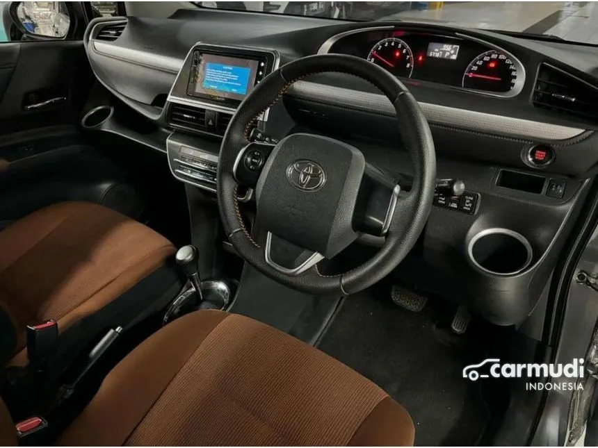 2017 Toyota Sienta V MPV