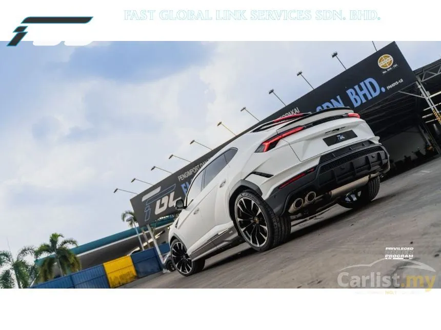 2024 Lamborghini Urus SE SUV