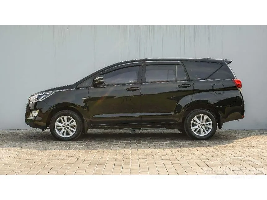 2020 Toyota Kijang Innova V MPV