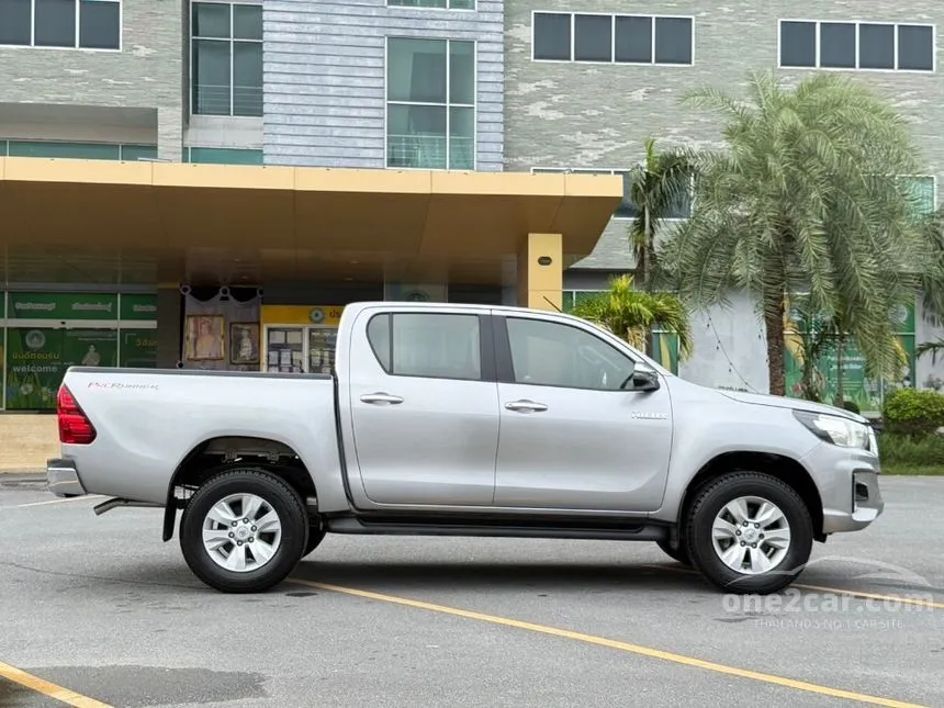 2019 Toyota HILUX REVO E Prerunner Double Cab Pickup