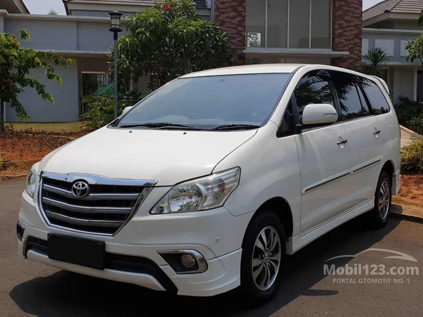 Jual Mobil Toyota Kijang Innova 2015 V Luxury 2.0 di Banten Automatic