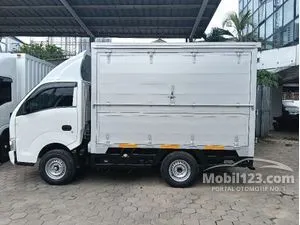 2025 Isuzu Traga 2.5 Box Semi Aluminium Pickup