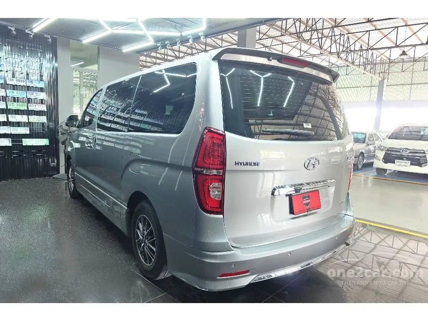 2020 Hyundai H-1 Elite Van