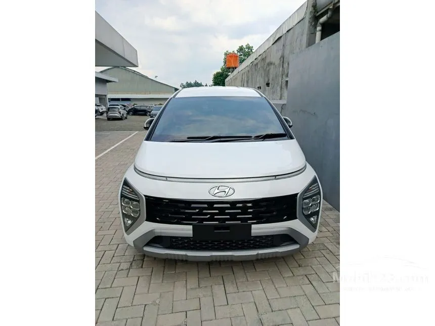 Jual Mobil Hyundai Stargazer 2024 Essential 1.5 di DKI Jakarta Automatic Wagon Silver Rp 246.300.000