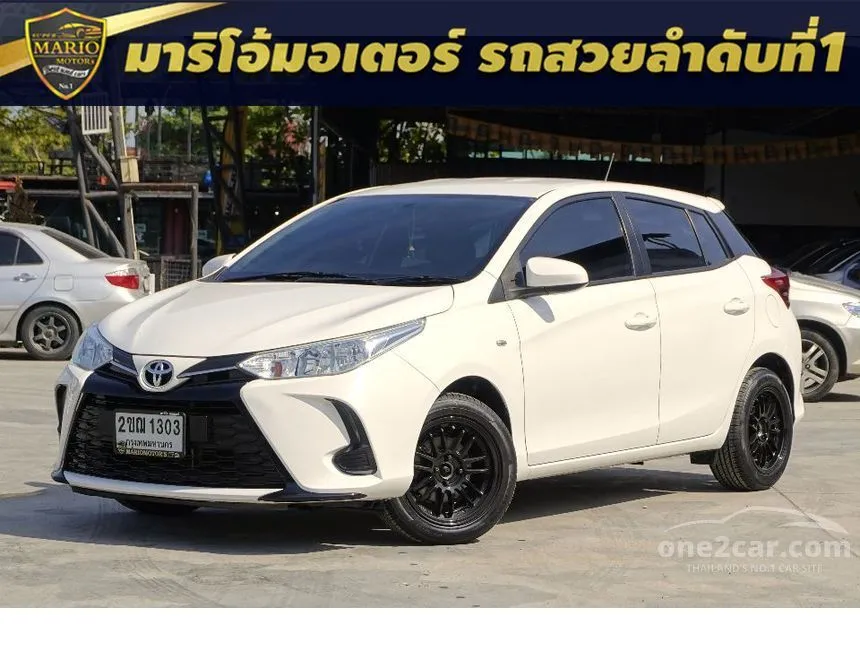 2021 Toyota YARIS Entry Hatchback
