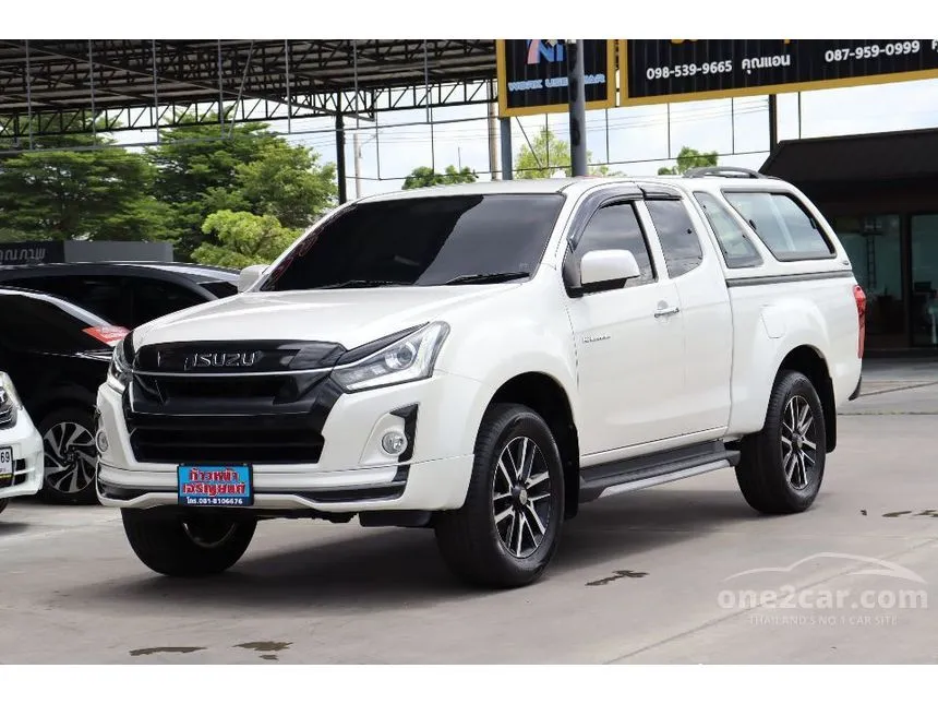 2019 Isuzu D-MAX Hi-Lander Stealth Z-Prestige Space Cab Pickup