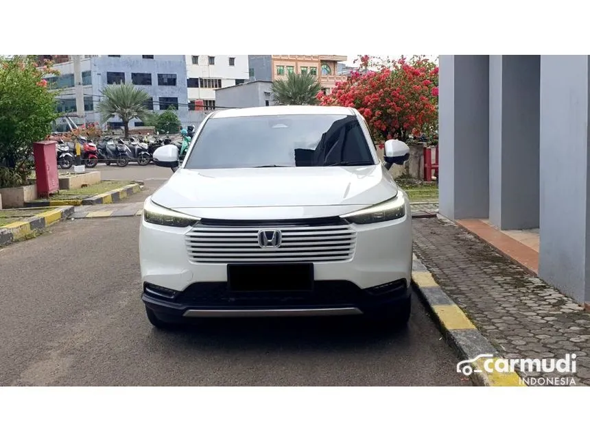 2025 Honda HR-V e:HEV SUV