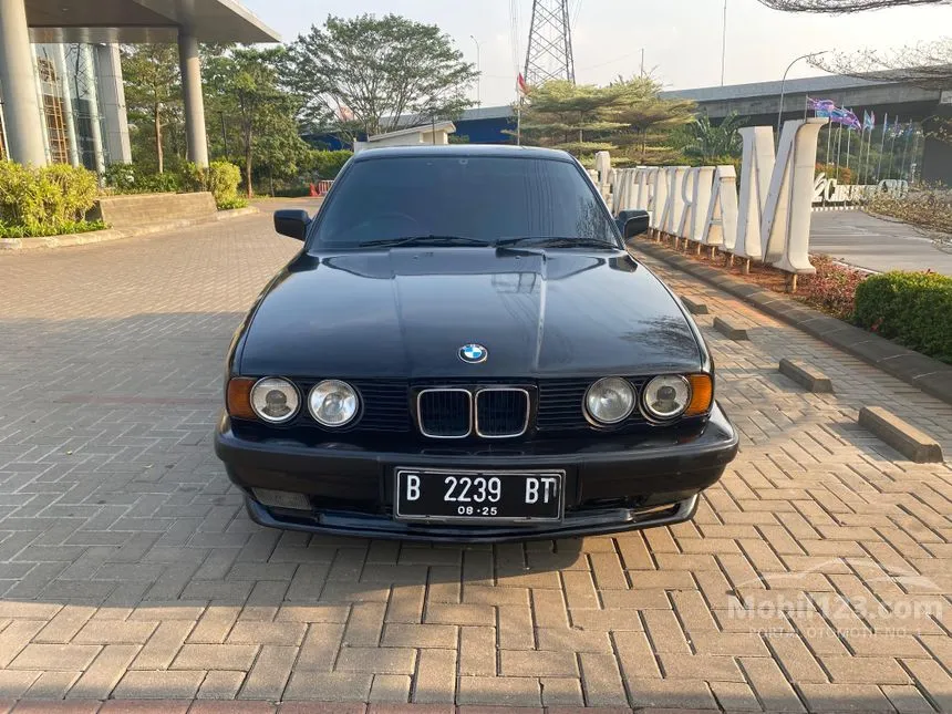 Jual Mobil BMW 520i 1992 E34 2.0 di Jawa Barat Manual Sedan Hitam Rp 50 ...